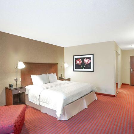 Hampton Inn Richmond - Airport Sandston Eksteriør billede