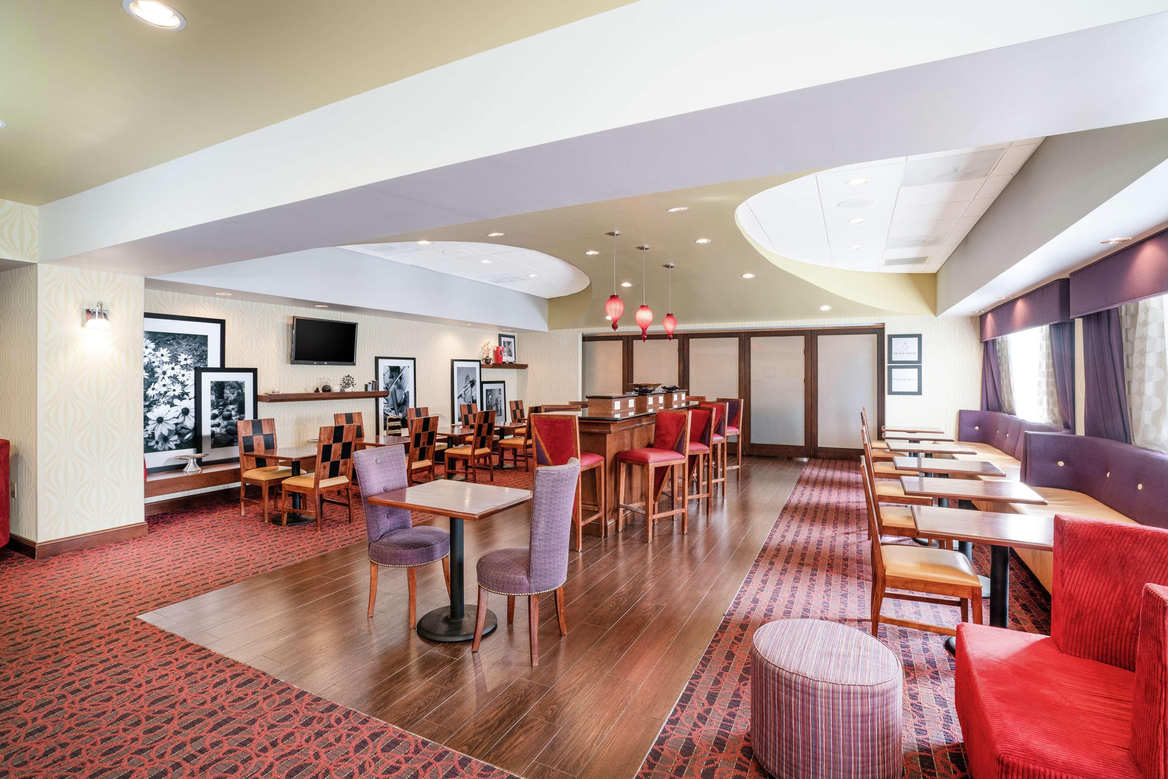 Hampton Inn Richmond - Airport Sandston Eksteriør billede