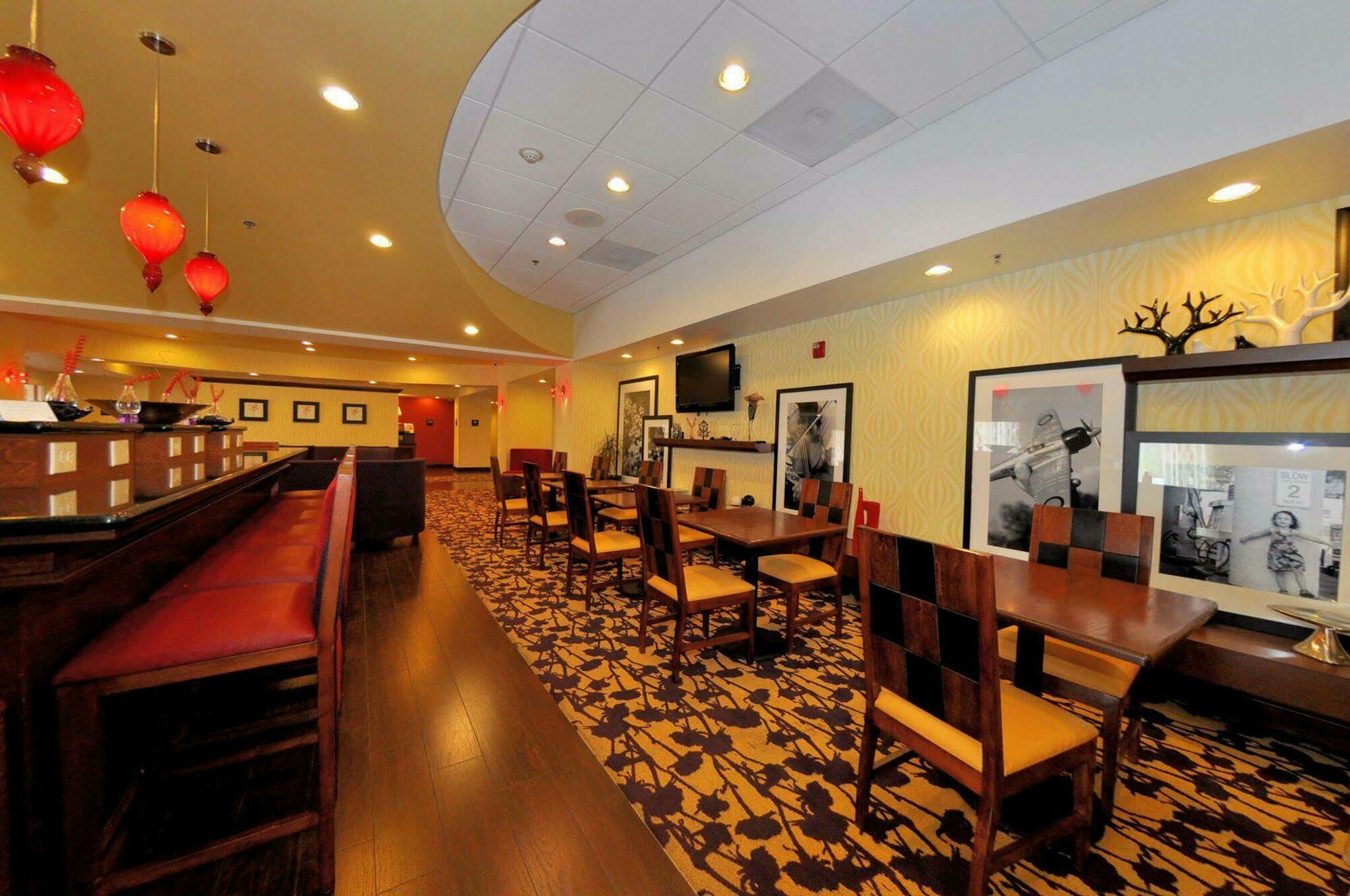 Hampton Inn Richmond - Airport Sandston Restaurant billede